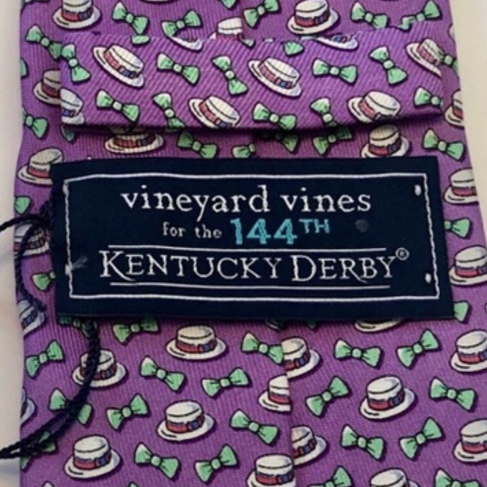 Vineyard Vines Boaters & Bowties Tie - Picture 5 of 5
